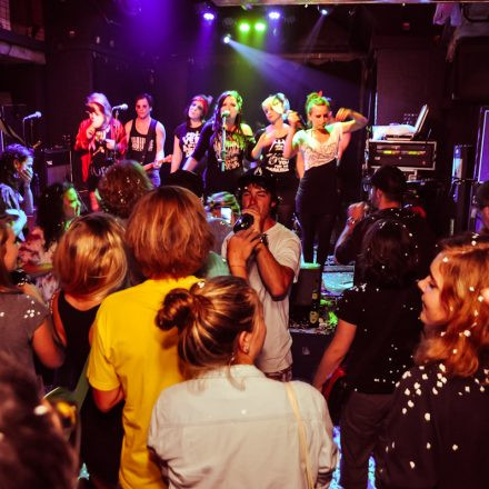 Club VOLUME #7 - Frequency Festivalstarter mit The T.c.h.i.k. @ B72