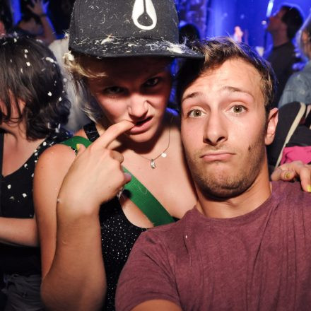Club VOLUME #7 - Frequency Festivalstarter mit The T.c.h.i.k. @ B72