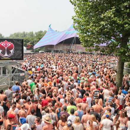 Tomorrowland Tag 1 @ Belgien