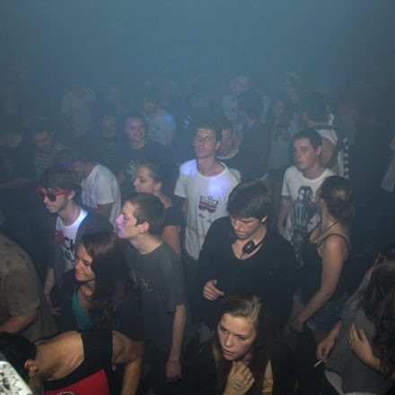 Beat it @ Flex 02.08.12