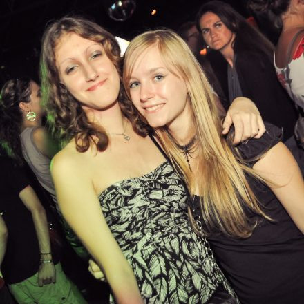 Addicted to Rock - Heinz aus Wien - Akustikset @ U4