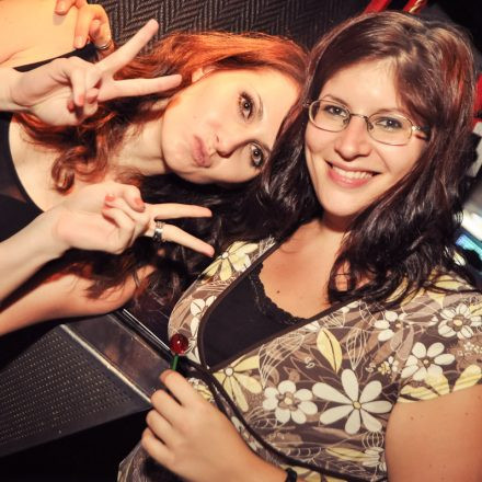 Addicted to Rock - Heinz aus Wien - Akustikset @ U4