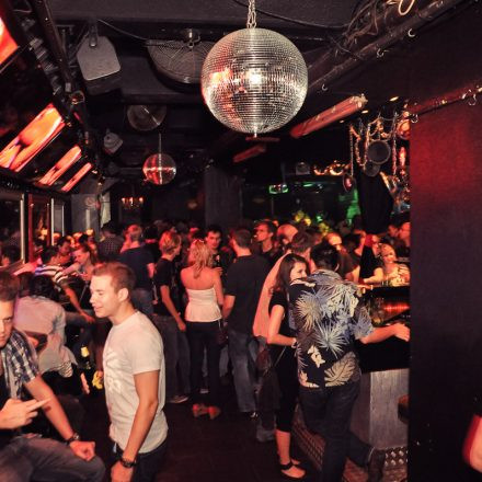 Addicted to Rock - Heinz aus Wien - Akustikset @ U4