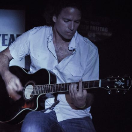 Addicted to Rock - Heinz aus Wien - Akustikset @ U4