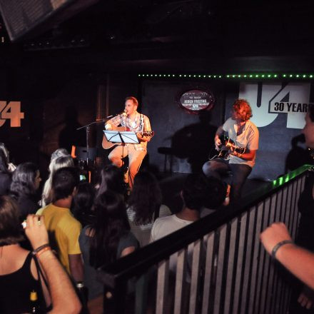 Addicted to Rock - Heinz aus Wien - Akustikset @ U4