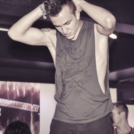 Addicted to Rock - Heinz aus Wien - Akustikset @ U4
