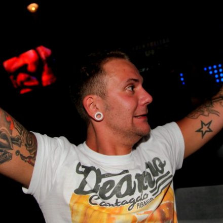Addicted to Underground @U4