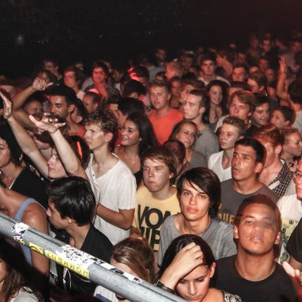 Crazy Special ft. Klangkarussell & Alt Ctrl @ Flex