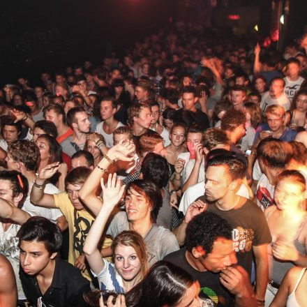 Crazy Special ft. Klangkarussell & Alt Ctrl @ Flex