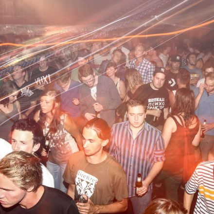 Strictly.Beats @ Postgarage