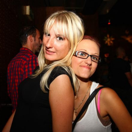 Strictly.Beats @ Postgarage