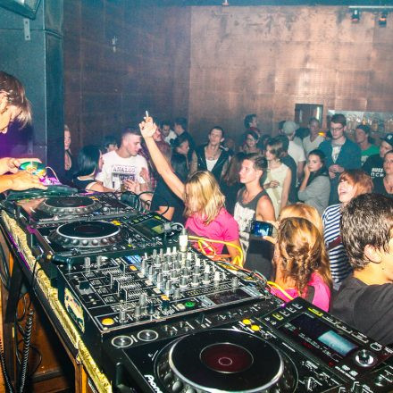 Strictly.Beats @ Postgarage