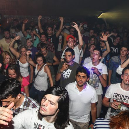 Strictly.Beats @ Postgarage