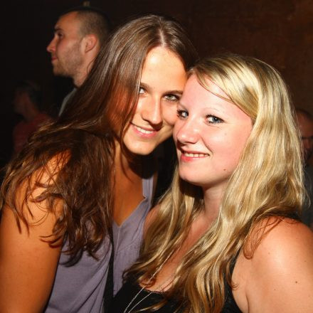 Strictly.Beats @ Postgarage