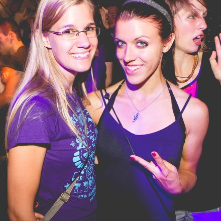 Mau Mau Music pres. The Jillionaire [Major Lazer] @ Fluc