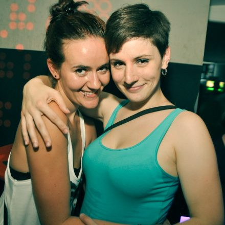 (VIENNAs FIRST) 90ies CLUB @ The Loft