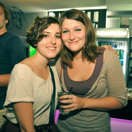 (VIENNAs FIRST) 90ies CLUB @ The Loft