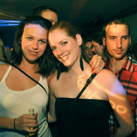 (VIENNAs FIRST) 90ies CLUB @ The Loft