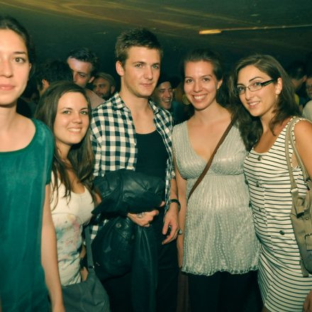(VIENNAs FIRST) 90ies CLUB @ The Loft