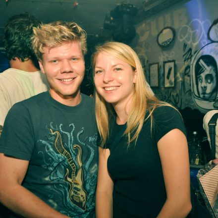 (VIENNAs FIRST) 90ies CLUB @ The Loft