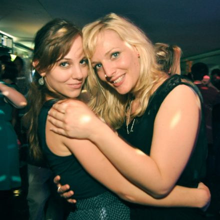 (VIENNAs FIRST) 90ies CLUB @ The Loft