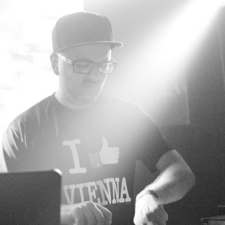 Bassclub presents Gramatik LIVE @ Flex