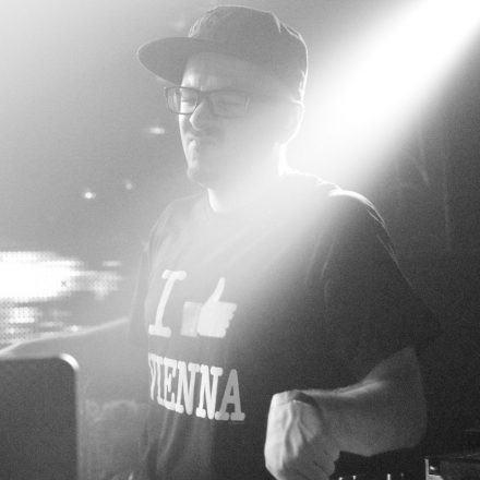 Bassclub presents Gramatik LIVE @ Flex