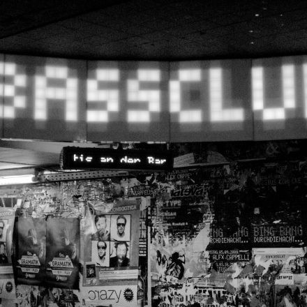 Bassclub presents Gramatik LIVE @ Flex