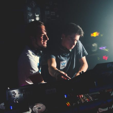 Clubtour mit Naked Fish @ Loft & Flex
