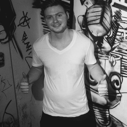 Clubtour mit Naked Fish @ Loft & Flex