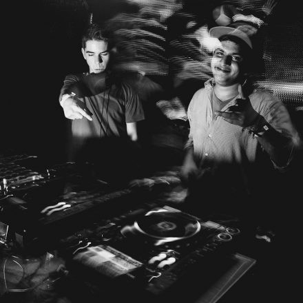 Clubtour mit Naked Fish @ Loft & Flex