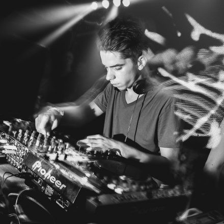 Clubtour mit Naked Fish @ Loft & Flex
