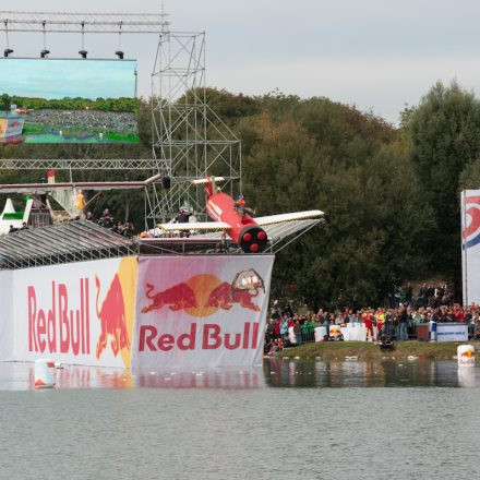 Red Bull Flugtag 2012 @ Brigittenauer Bucht Wien