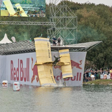 Red Bull Flugtag 2012 @ Brigittenauer Bucht Wien