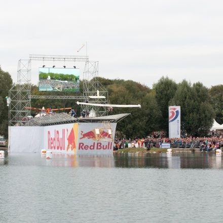 Red Bull Flugtag 2012 @ Brigittenauer Bucht Wien