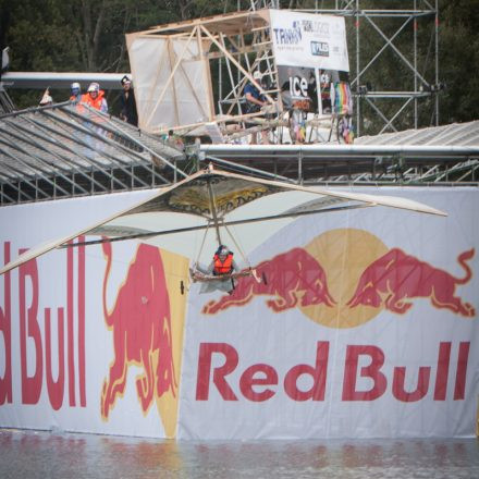 Red Bull Flugtag 2012 @ Brigittenauer Bucht Wien