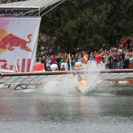 Red Bull Flugtag 2012 @ Brigittenauer Bucht Wien