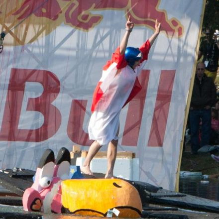 Red Bull Flugtag 2012 @ Brigittenauer Bucht Wien