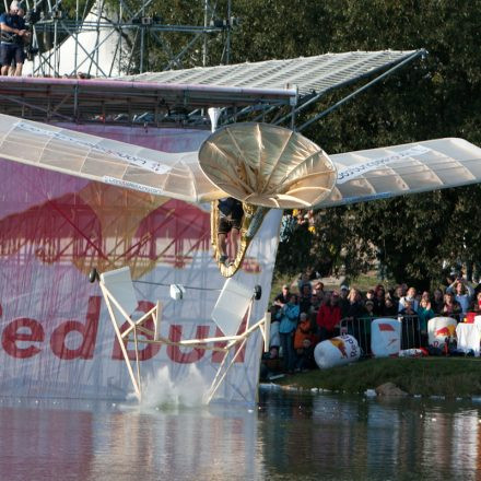 Red Bull Flugtag 2012 @ Brigittenauer Bucht Wien