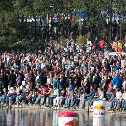 Red Bull Flugtag 2012 @ Brigittenauer Bucht Wien