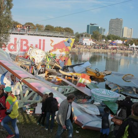 Red Bull Flugtag 2012 @ Brigittenauer Bucht Wien