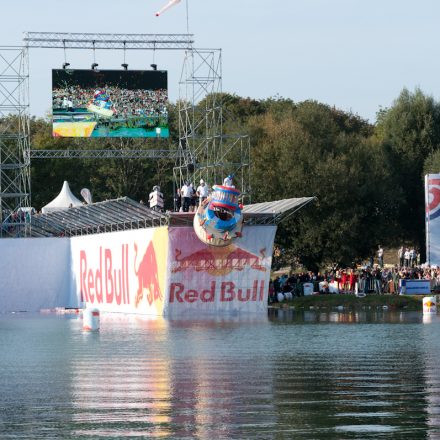 Red Bull Flugtag 2012 @ Brigittenauer Bucht Wien