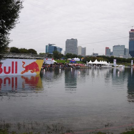 Red Bull Flugtag 2012 @ Brigittenauer Bucht Wien