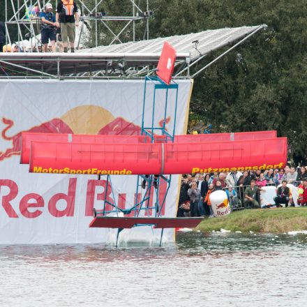 Red Bull Flugtag 2012 @ Brigittenauer Bucht Wien