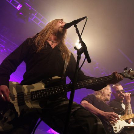 Swedish Empire Tour 2012! @ Arena