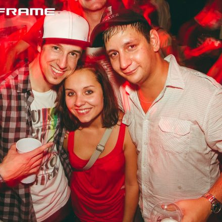 Mainframe feat. Wilkinson