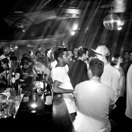Fear le Funk presents J.R. & PH7 @ Auslage