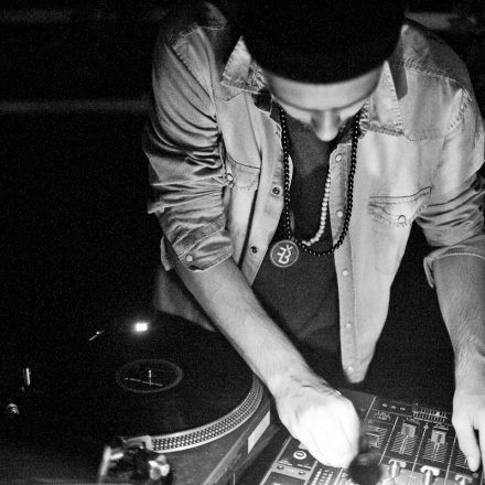 Fear le Funk presents J.R. & PH7 @ Auslage