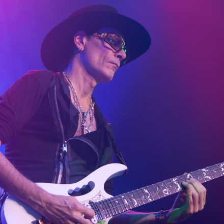 Steve Vai @ Museumsquartier - Halle E