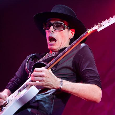 Steve Vai @ Museumsquartier - Halle E